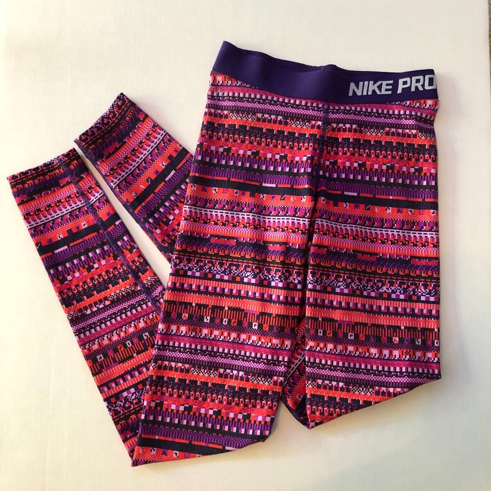 Nike Pink Graphic Patterned Leggings